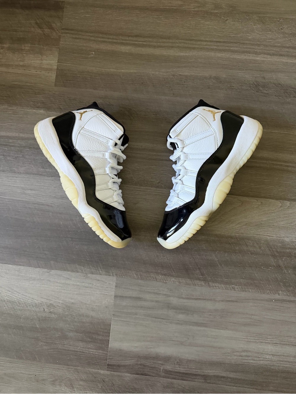Air Jordan 11 Retro GS 'Gratitude / Defining Moments size 6.5y